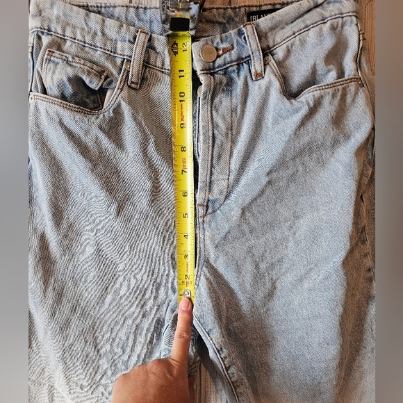 Blank NYC Size 27 The Baxter Rib Cage Straight Leg Button Fly Blue White Jeans - Picture 8 of 9